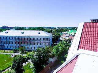 Апартаменты Новострой, с выходом на крышу, МАНСАРДА, центр Полтава Апартаменты с 1 спальней-18